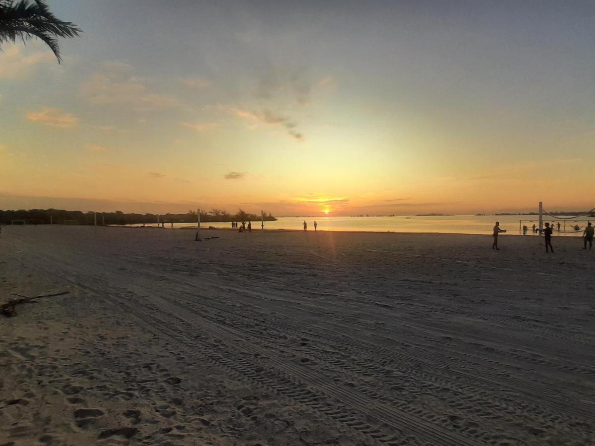 Golden Lake Resort - Apart Hotel - Arraial Do Cabo Bagian luar foto