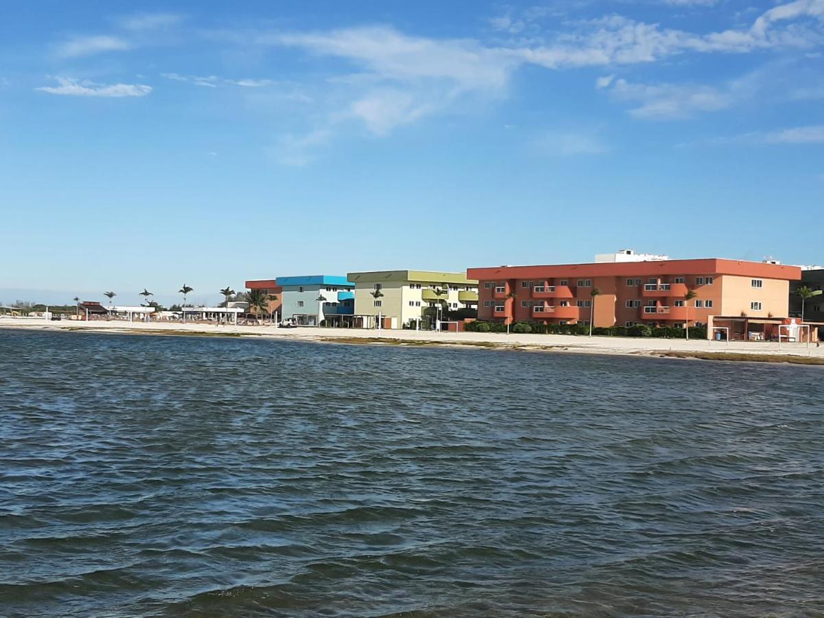 Golden Lake Resort - Apart Hotel - Arraial Do Cabo Bagian luar foto