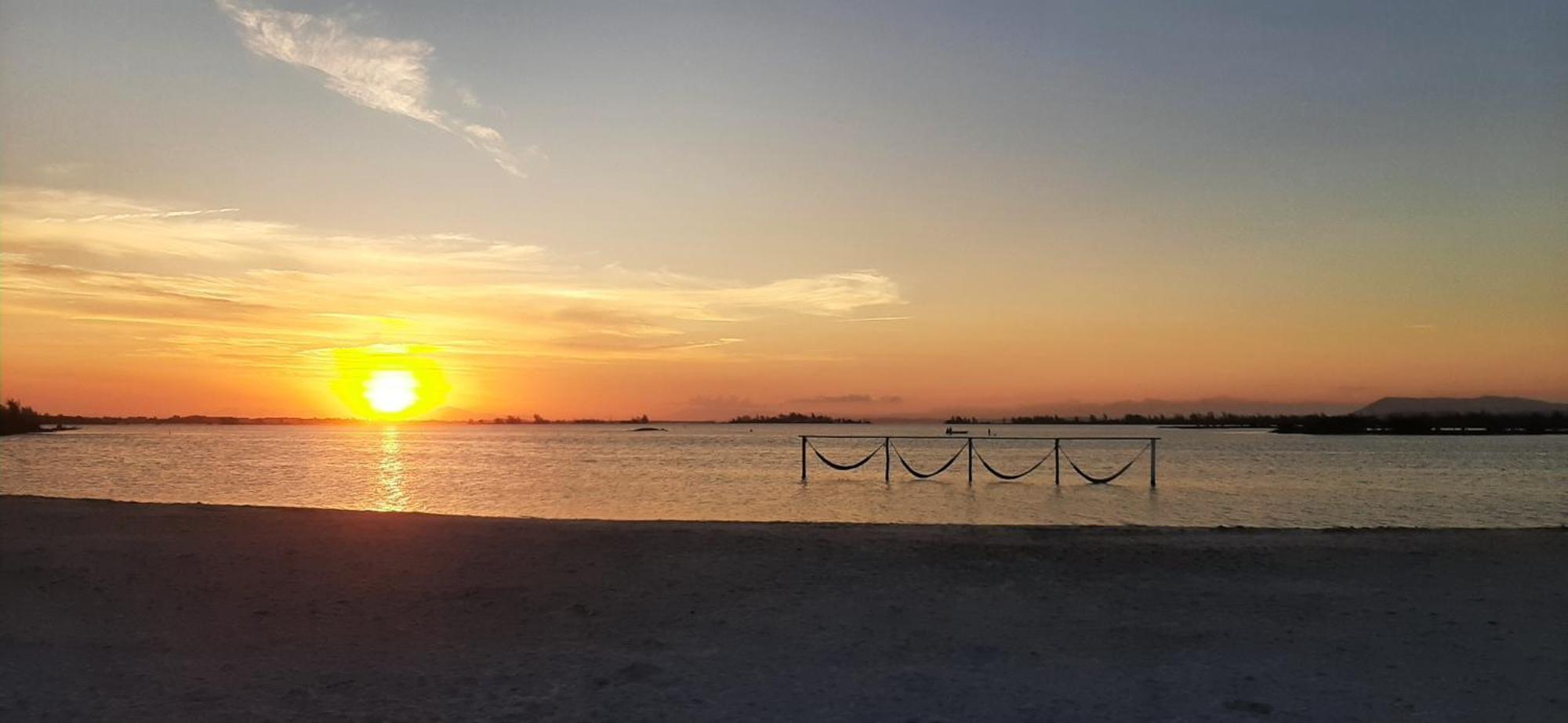 Golden Lake Resort - Apart Hotel - Arraial Do Cabo Bagian luar foto